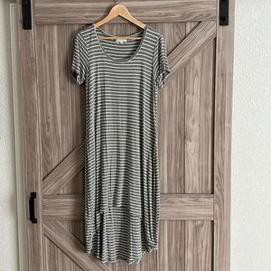 Grace & Lace high-low dress